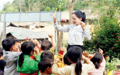 Nhà giáo Việt Nam - Một đề tài cần có nhiều bài hát